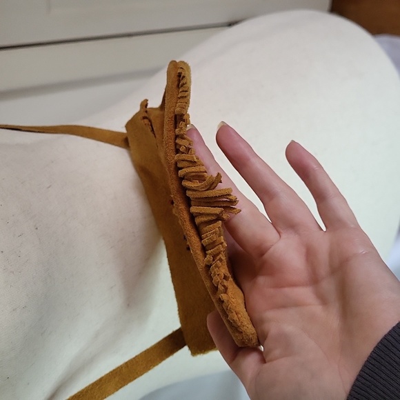 Suede Native Purse beads fringe  crossbody 5 x 6" 90s Cherokee NC good used cond - Picture 13 of 16